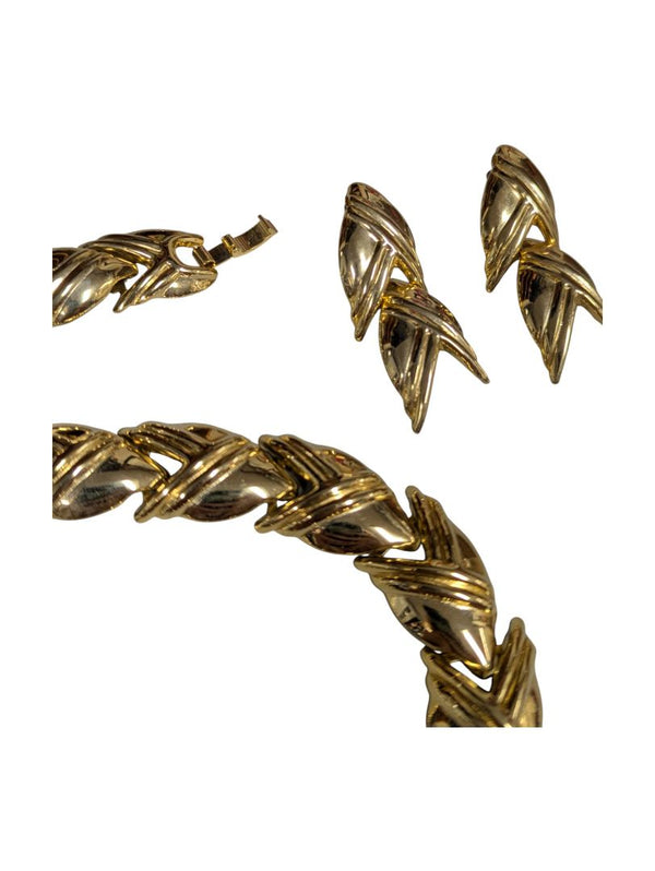 Lot of 6 Vintage & Costume Jewelry Pieces – Gold-Tone Leaf Set, Bracelets & Bangle