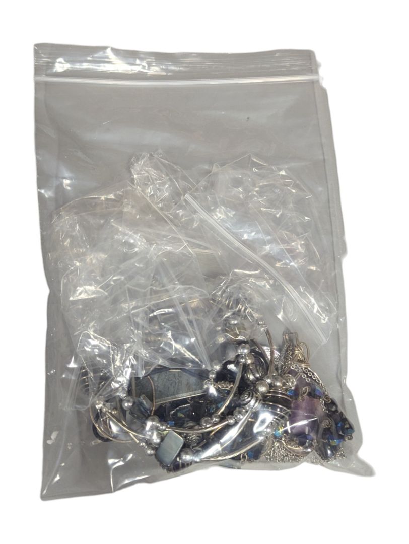 Lot of 5 Necklaces & 1 Bracelet – Mixed Gemstone, Rosary & Fashion Jewelry