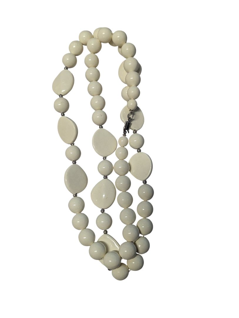 Lot of 5 Costume Necklaces