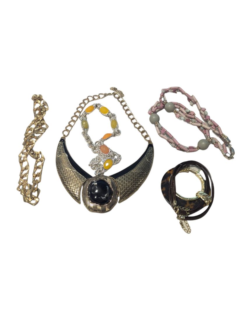 Lot of 5 Costume Necklaces