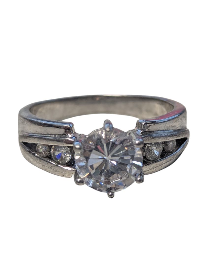 Lot of 5 Costume Rings