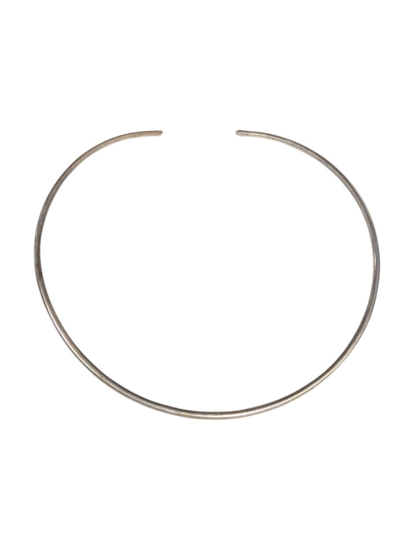 Lot of 4 Silver-Tone Necklaces – Minimalist Collars & Fine Chains