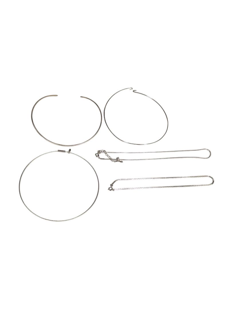 Lot of 4 Silver-Tone Necklaces – Minimalist Collars & Fine Chains