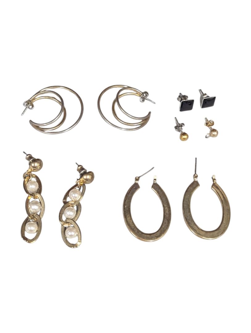 Lot of 5 Pairs Costume Earrings
