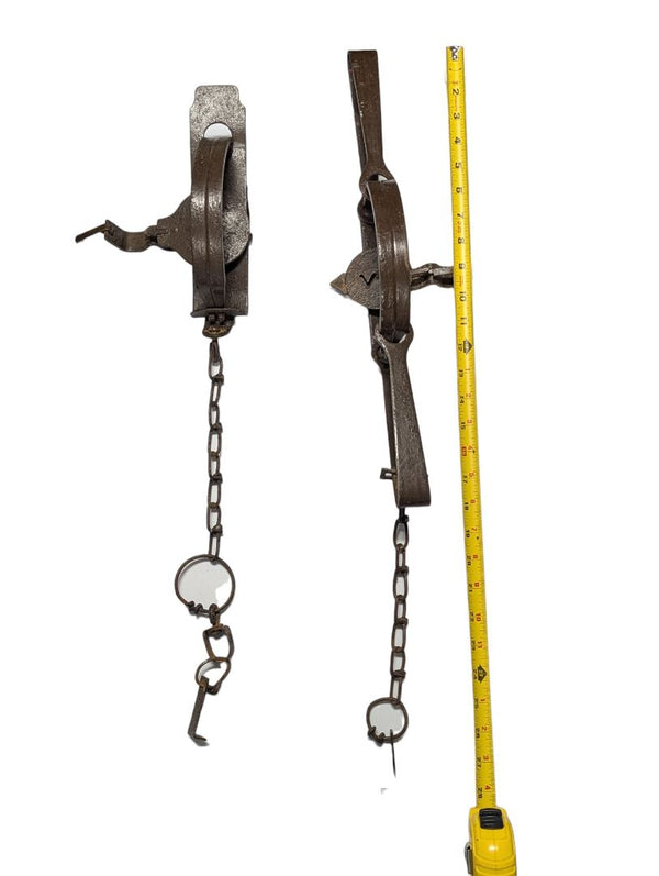 Vintage Oneida Victor Long Spring Traps (Pair)