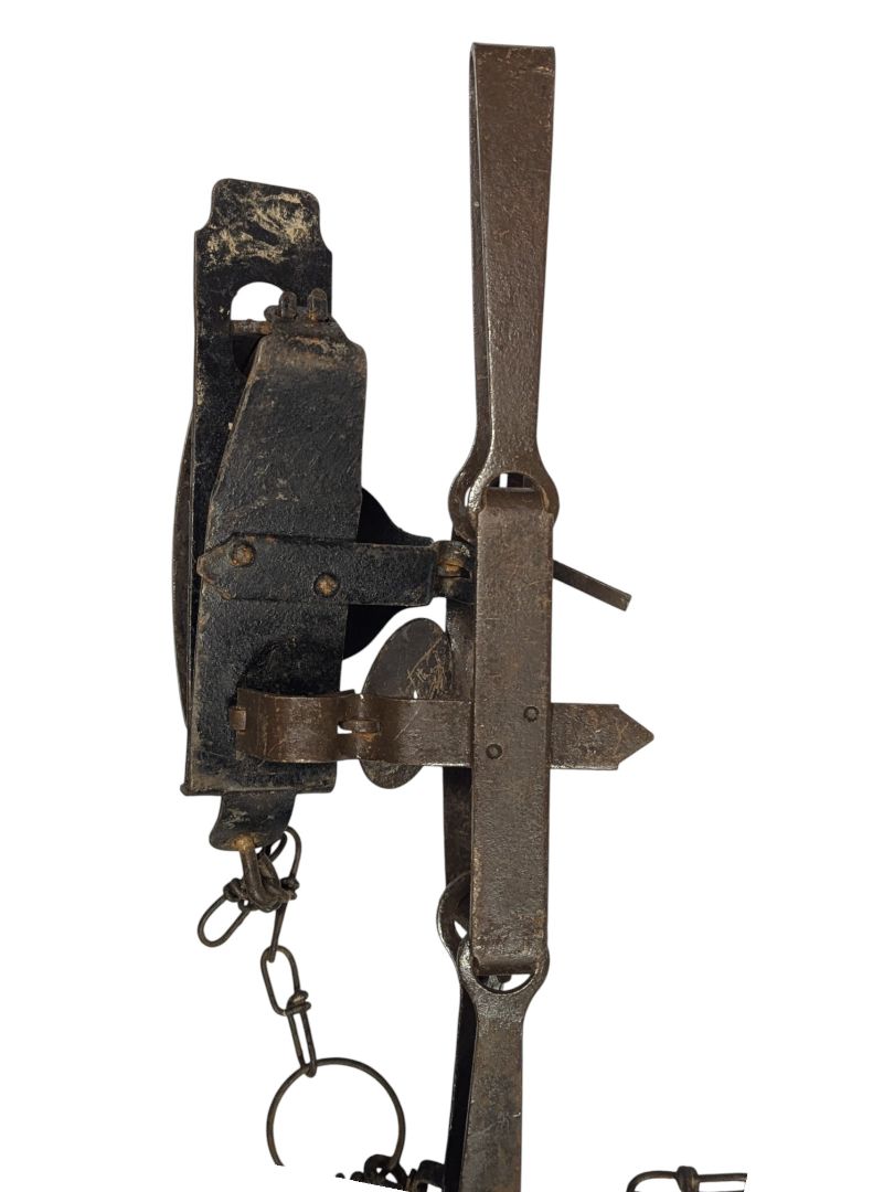 Vintage Oneida Victor Long Spring Traps (Pair)