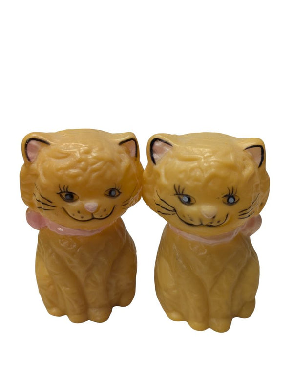 Vintage Yellow Cat Salt & Pepper Shakers