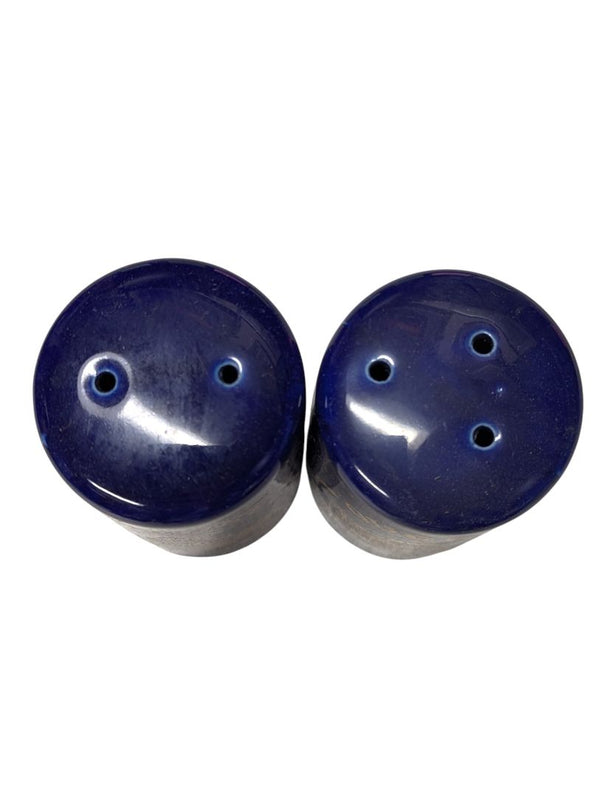 Vintage Québec “Le Château Frontenac” Blue Ceramic Salt & Pepper Shakers