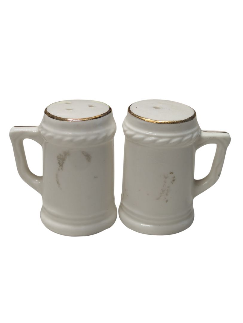 Vintage “Green Gables P.E.I.” Souvenir Salt & Pepper Shakers