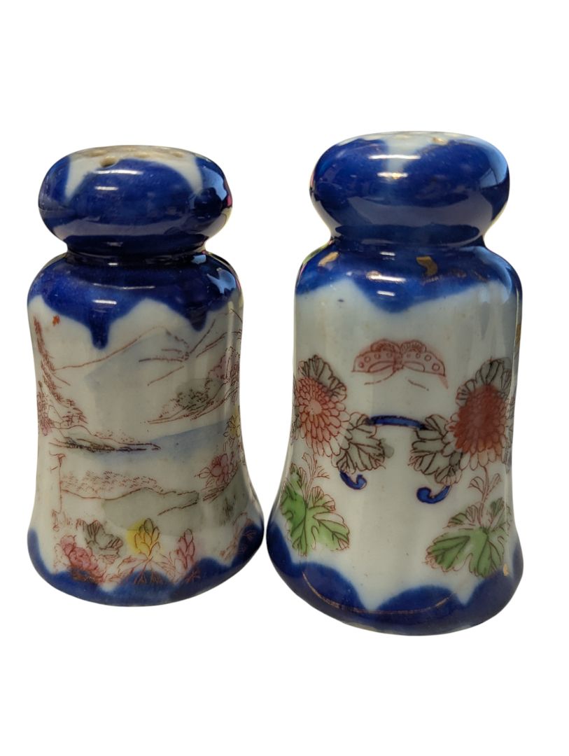 Vintage Hand-Painted Japanese Imari-Style Salt & Pepper Shakers