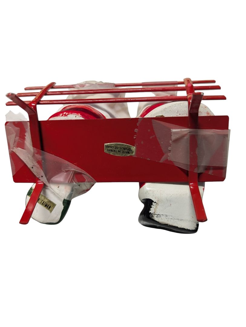 Crown salt and pepper shakers