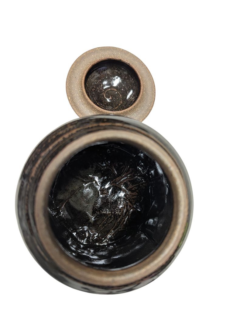 Studio Pottery Lidded Jar – Hand-Thrown Stoneware Vessel