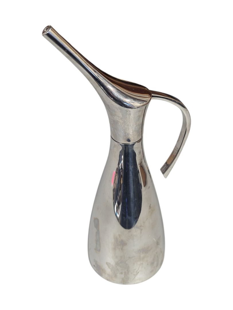 Stainless Steel Barware Duo – Oil Pourer & Cocktail Shaker Set