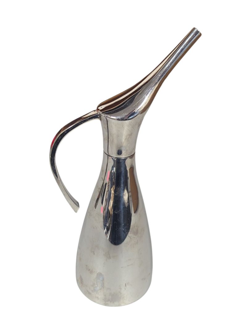 Stainless Steel Barware Duo – Oil Pourer & Cocktail Shaker Set