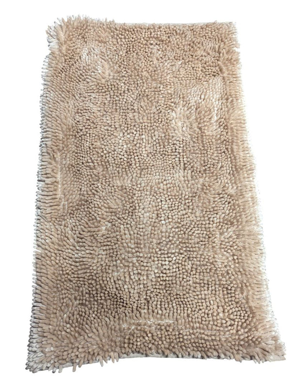 Sage Microfiber Chenille Bath Mat – Beige