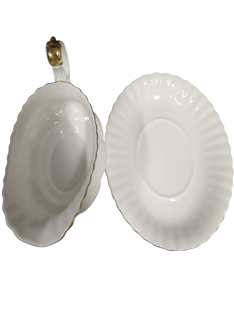 Royal Albert Bone China Gravy Boat with Underplate – White & Gold Trim