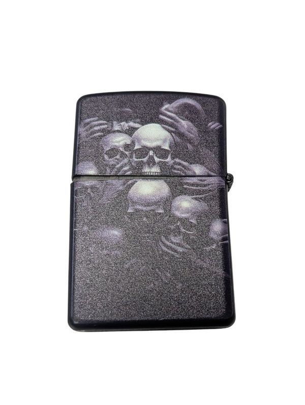 Skull Graphic Flip-Top Windproof Lighter