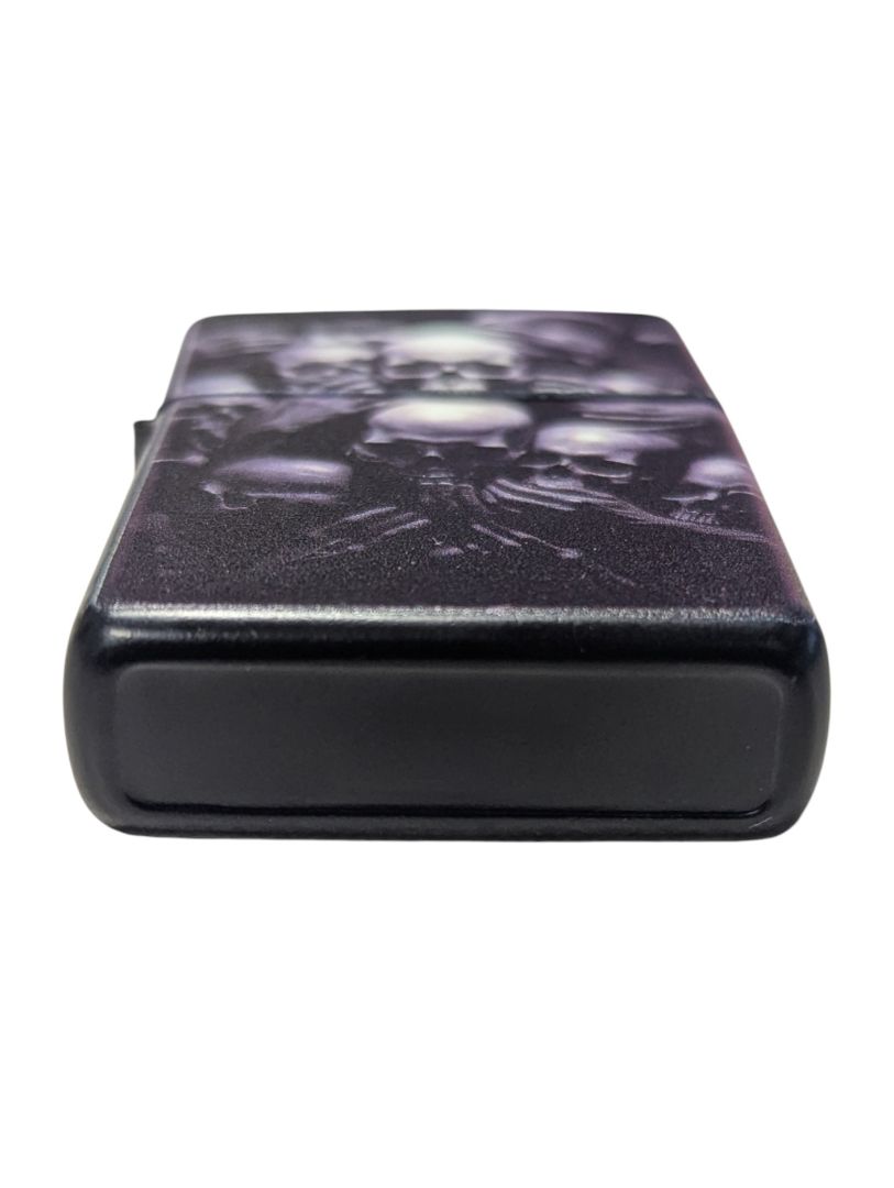 Skull Graphic Flip-Top Windproof Lighter