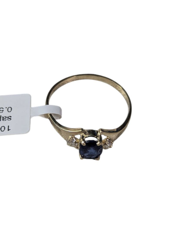 10 kt Yellow Gold Blue Sapphire & Diamond Ring