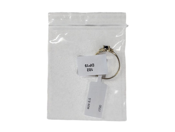 10 kt Yellow Gold Blue Sapphire & Diamond Ring