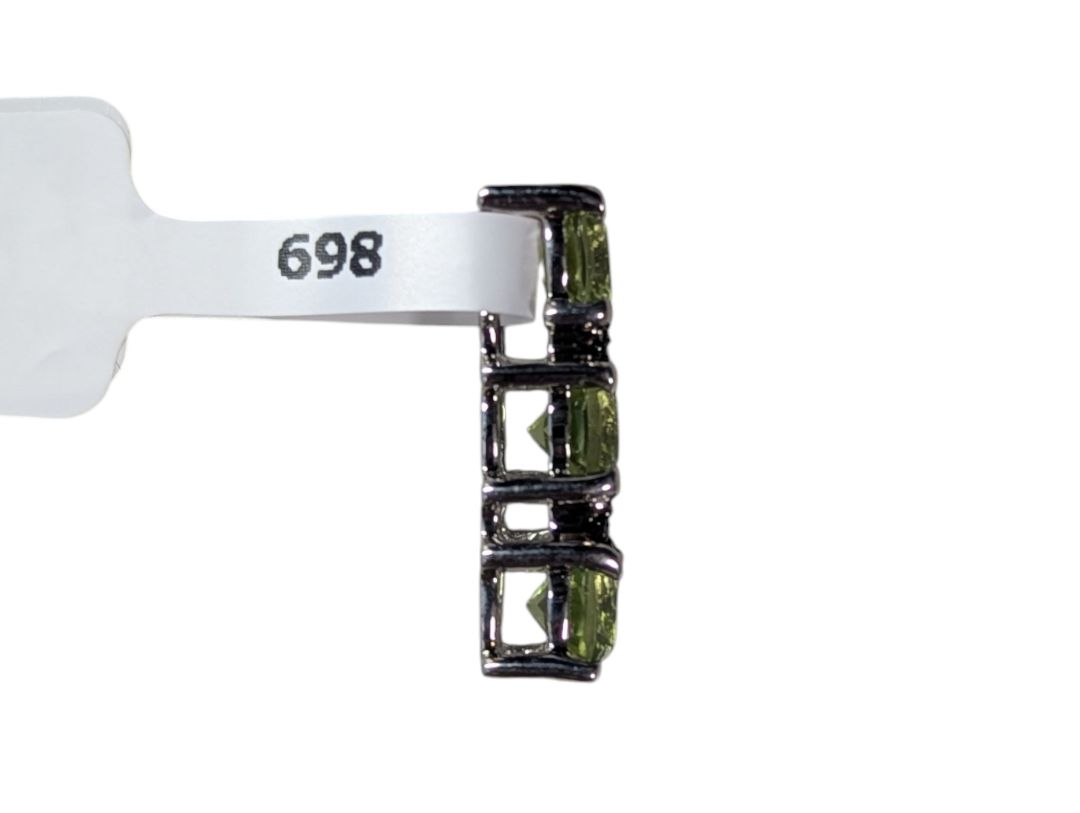 Sterling Silver Peridot & Spinel Bar Pendant – 1.00ctw