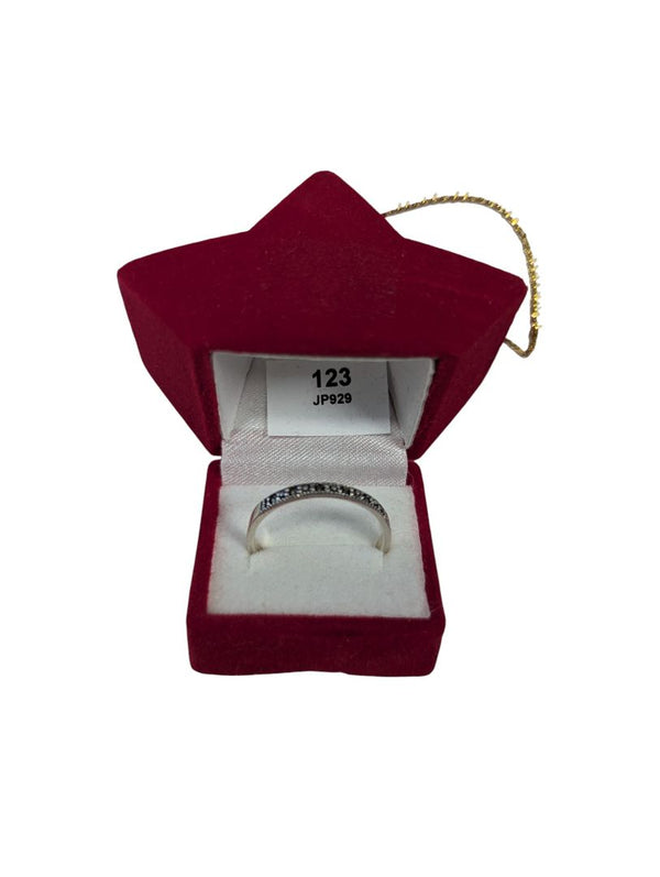 Textured Base-Metal Band Ring – Costume Jewelry