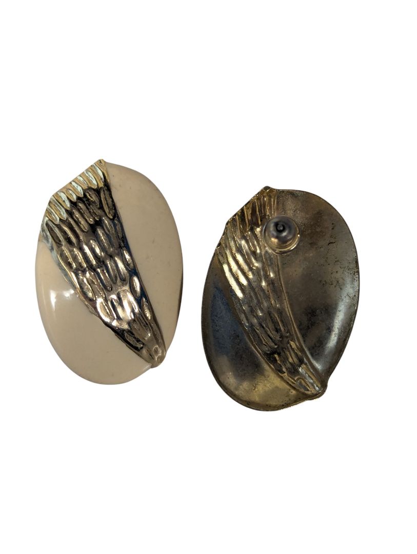 Lot of 4 Pairs Vintage Clip-On Earrings – Mixed Styles