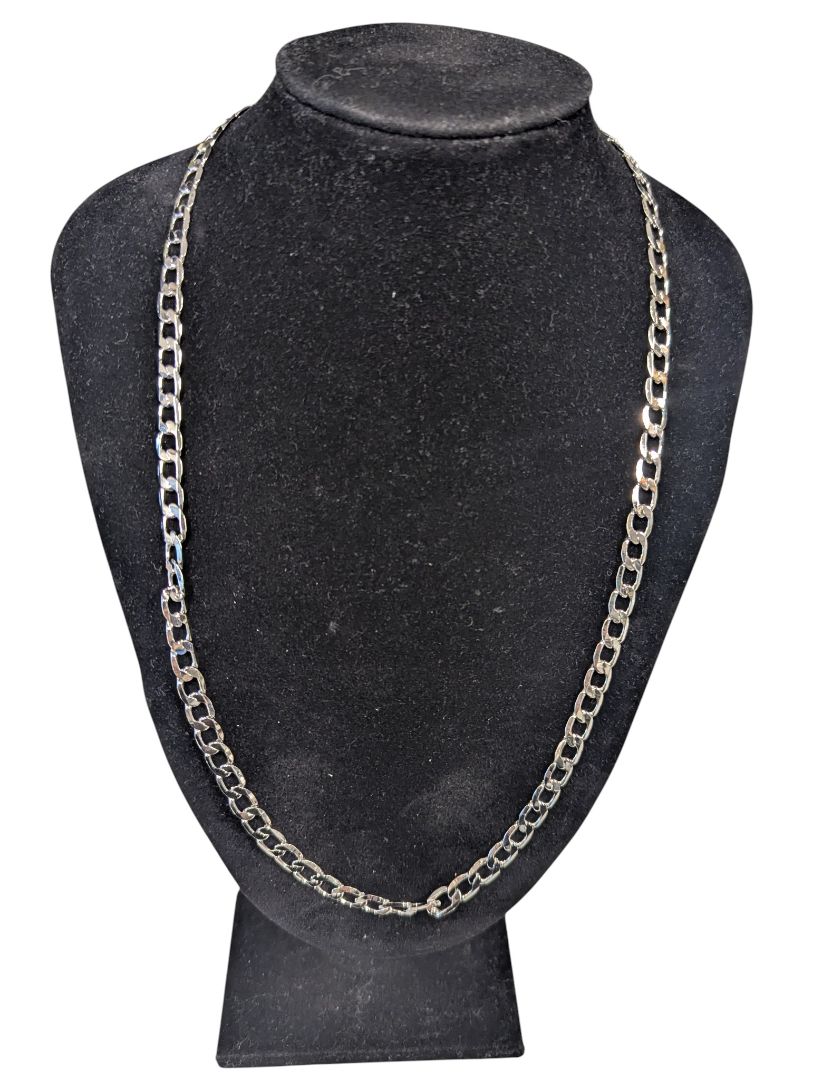Silver-Tone Cuban Link Chain Necklace – Lightweight Costume Jewelry