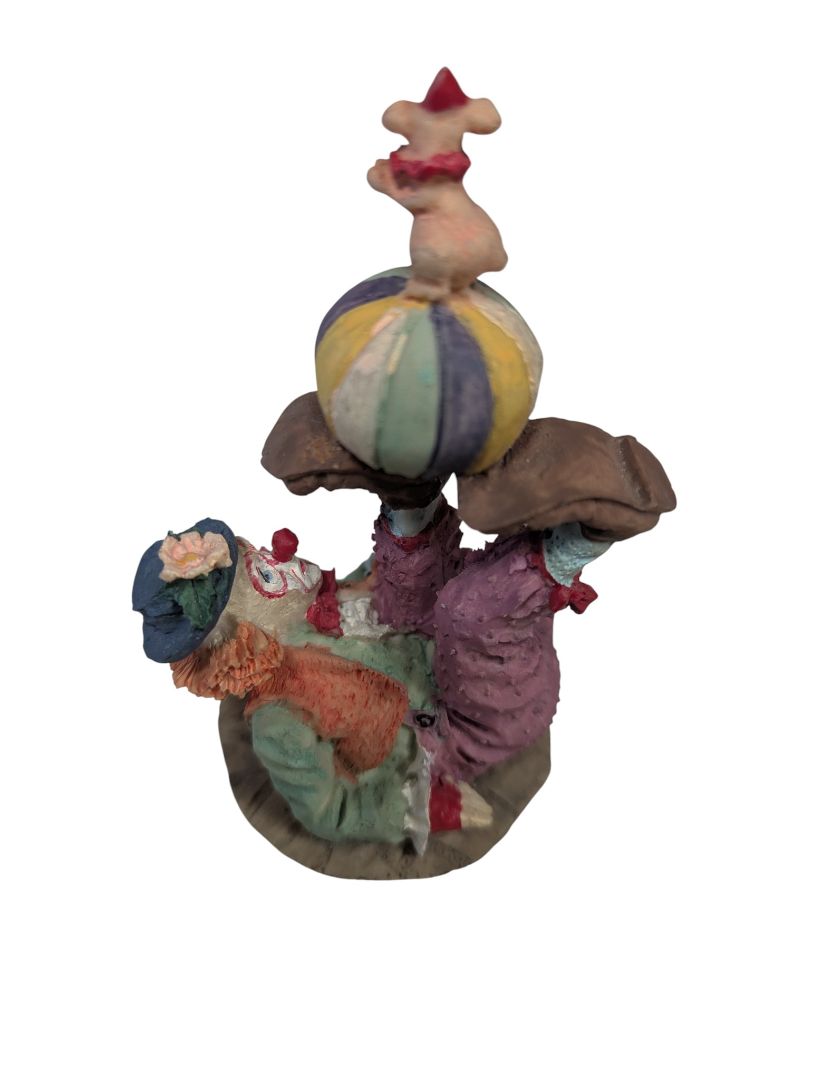 Encore Sales Ltd. Clown & Bear Circus Figurine – Hand-Painted Resin (0.3 lb)