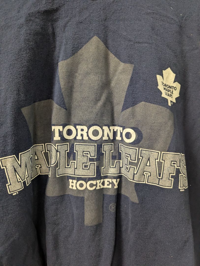 Toronto Maple Leafs Long-Sleeve Graphic Tee