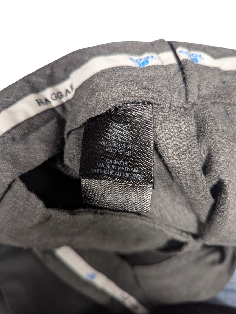 Men’s Black Haggar Dress Pants – Size 38x32