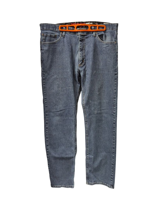 Wrangler Blue Jeans – Size 36x32