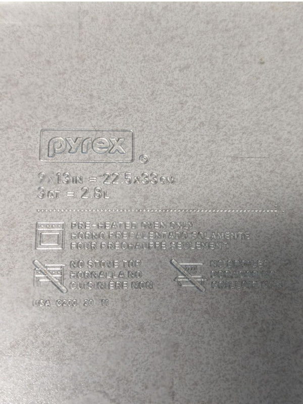 Pyrex Clear Glass 9″×13″ Rectangular Baking Dish