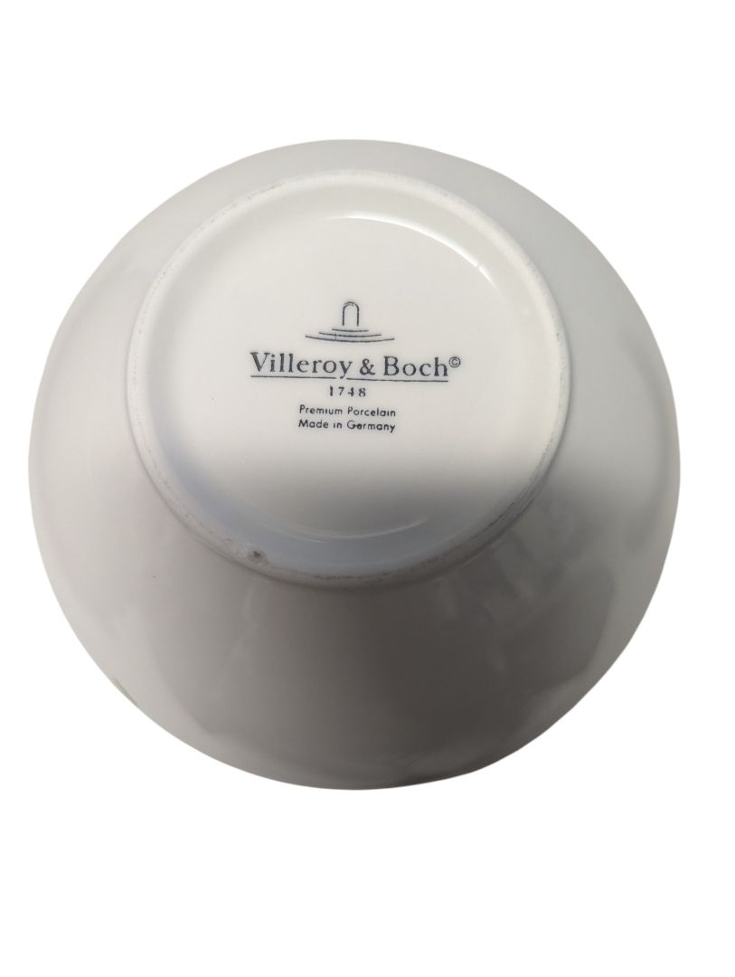 Villeroy & Boch Premium Porcelain White Bowls – Set of 2