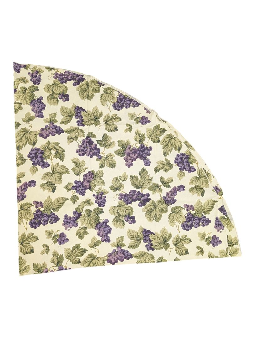 Round Grape & Vine Tablecloth – 70