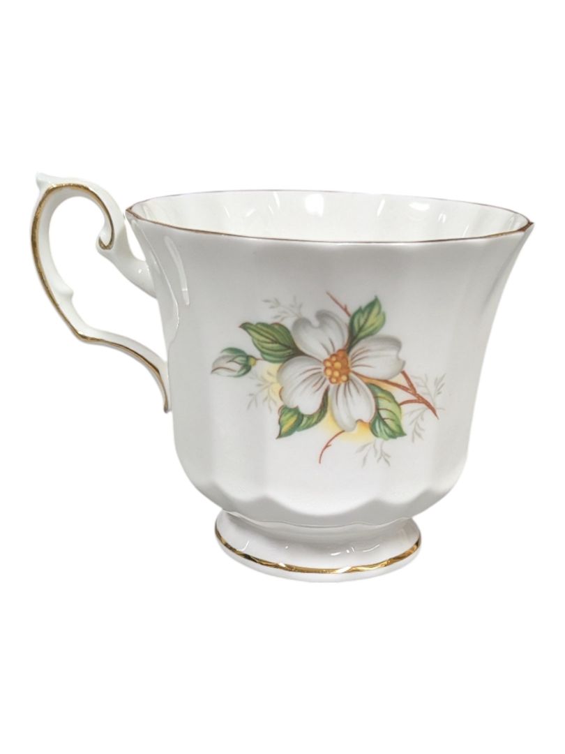 Elizabethan “Dogwood” Fine Bone China Teacup