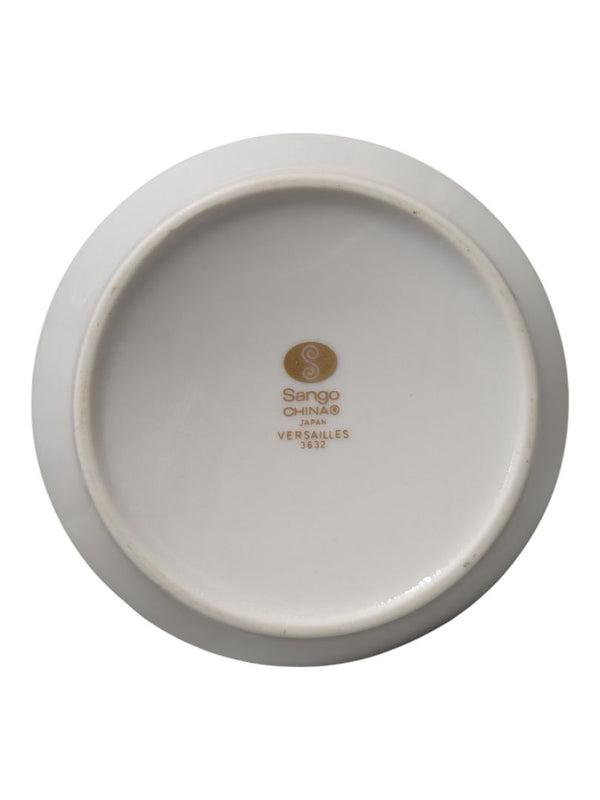 Sango “Versailles” Fine China Dinnerware Set – Gold Scroll Pattern