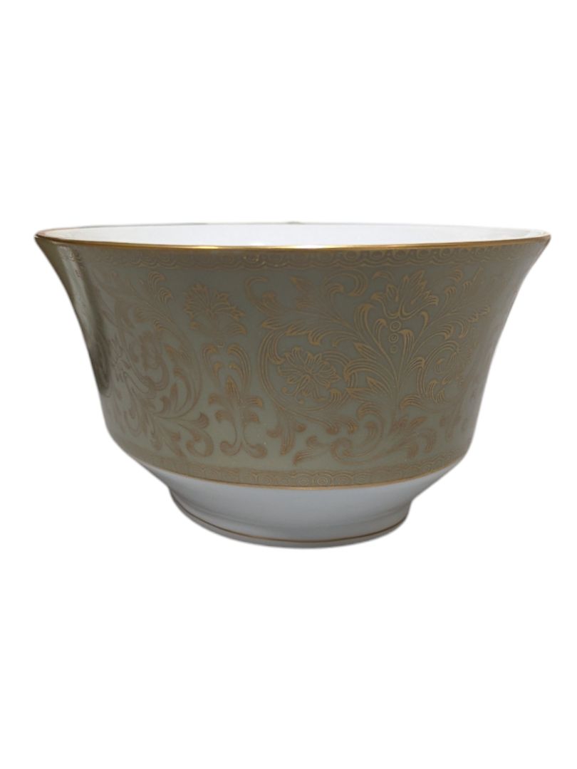 Sango “Versailles” Fine China Dinnerware Set – Gold Scroll Pattern
