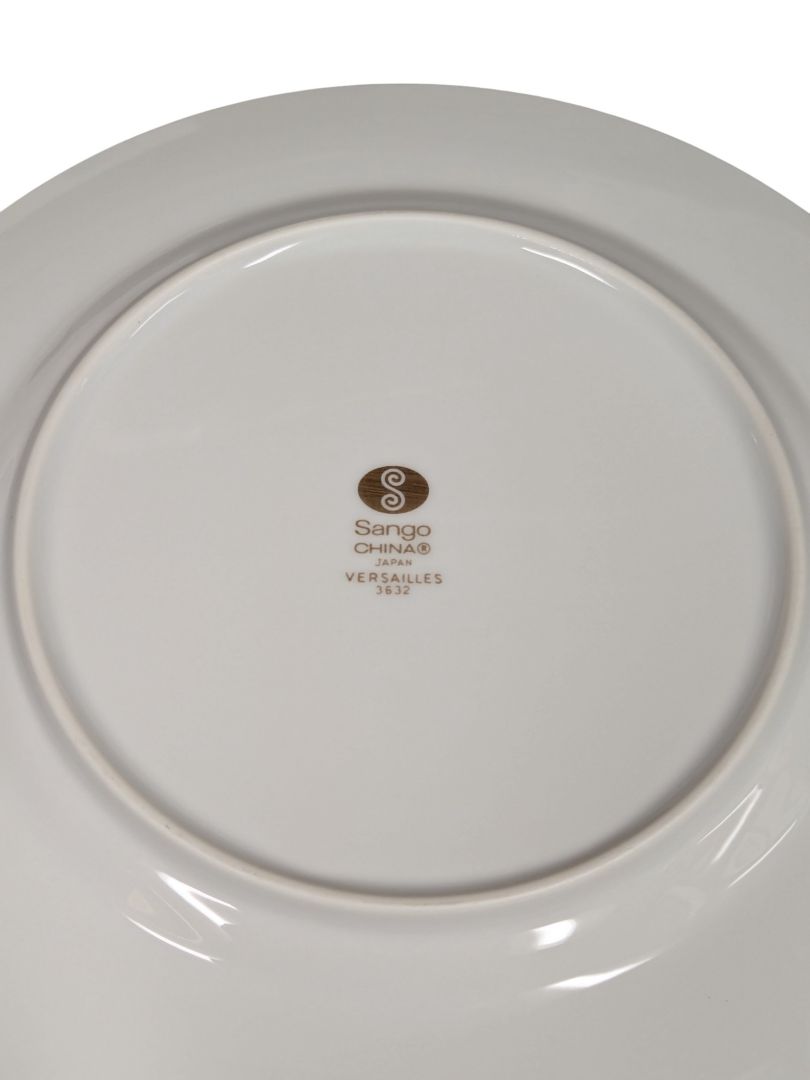 Sango “Versailles” Fine China Dinnerware Set – Gold Scroll Pattern