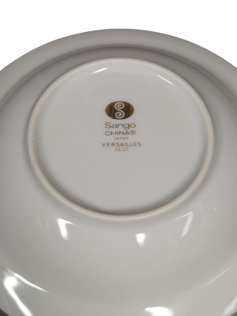 Sango “Versailles” Fine China Dinnerware Set – Gold Scroll Pattern