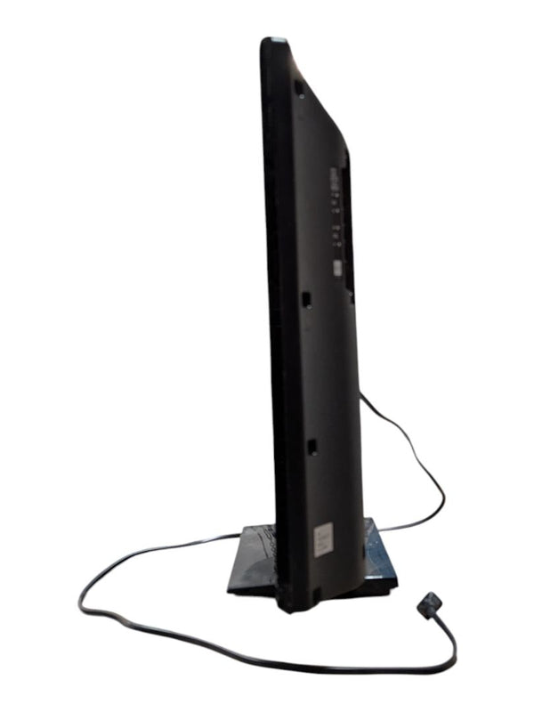 Panasonic 32″ LCD Television with Remote (Model TC-L32B6)