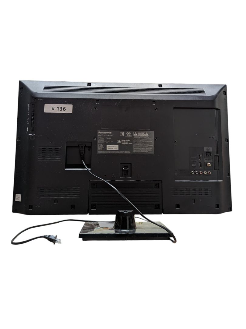 Panasonic 32″ LCD Television with Remote (Model TC-L32B6)