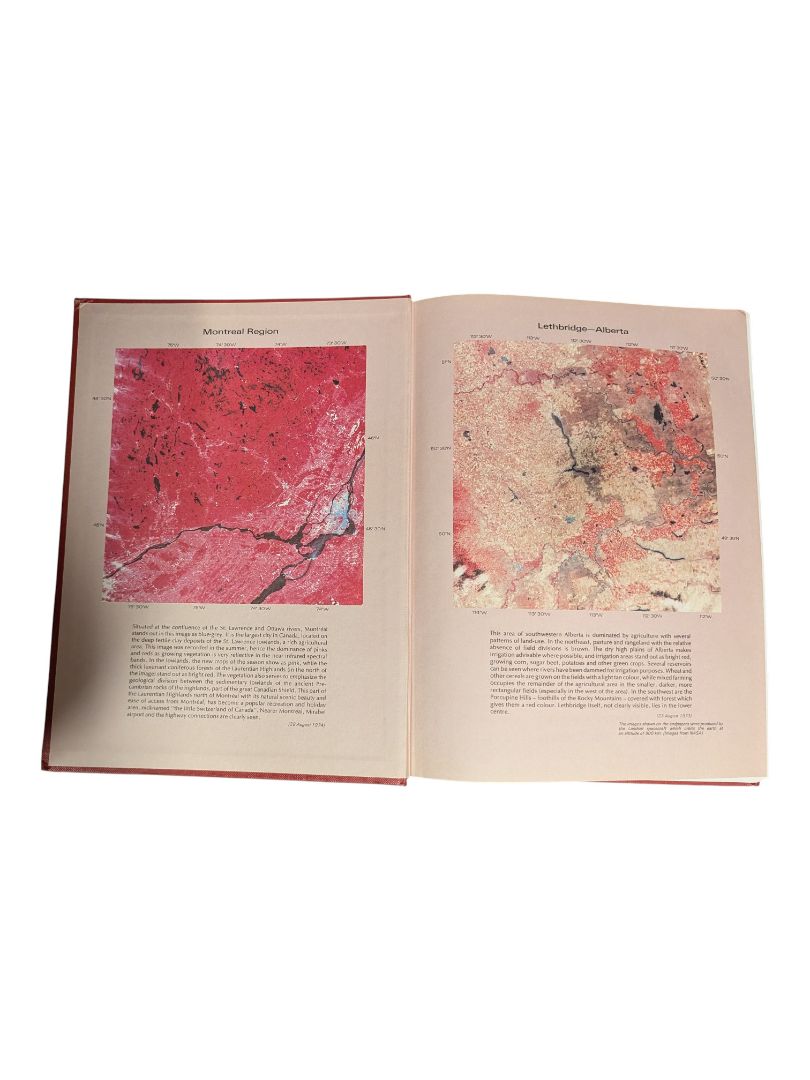 The Comprehensive Atlas of Canada and the World Hardcover