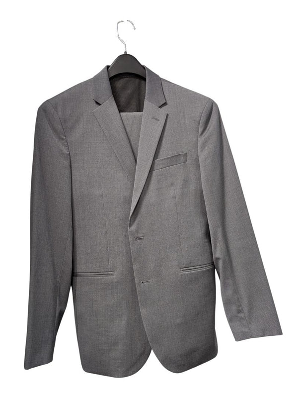 Kenneth Cole AWEARNESS “AWEAR-TECH” Slim Fit Men’s Suit – Grey