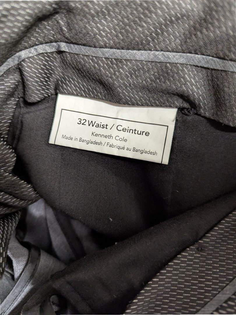 Kenneth Cole AWEARNESS “AWEAR-TECH” Slim Fit Men’s Suit – Grey