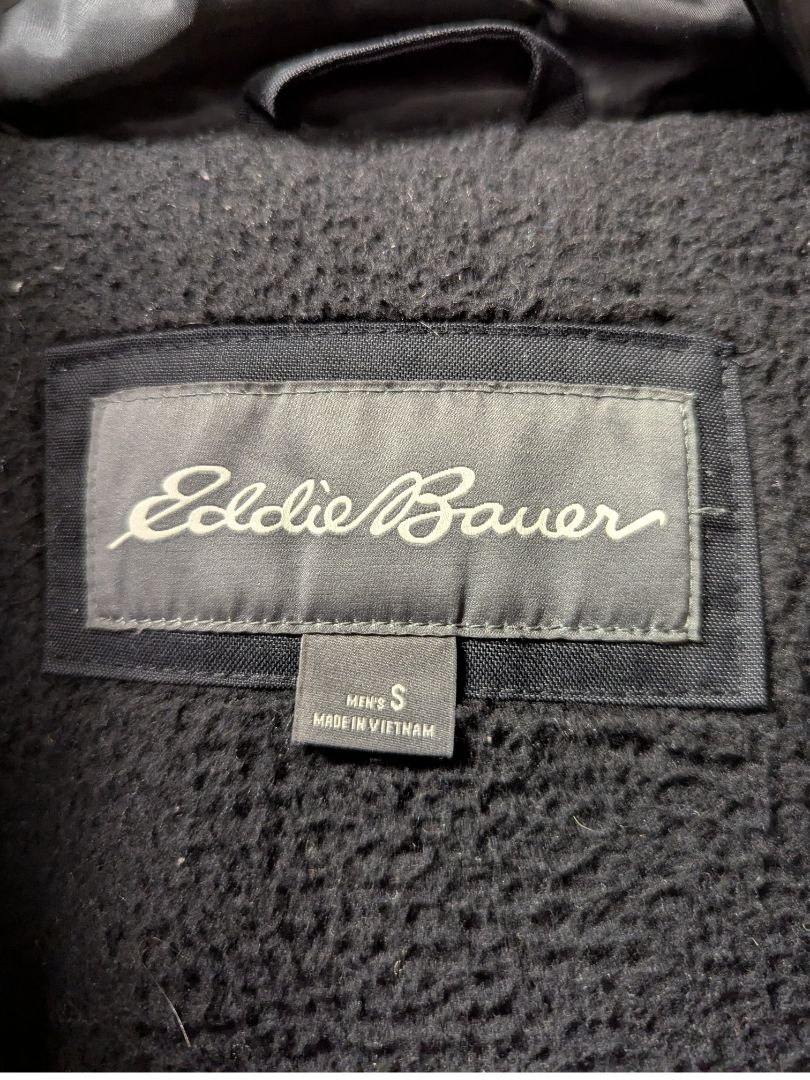 Eddie Bauer WeatherEdge Down Parka with Faux Fur Hood – Men’s Small