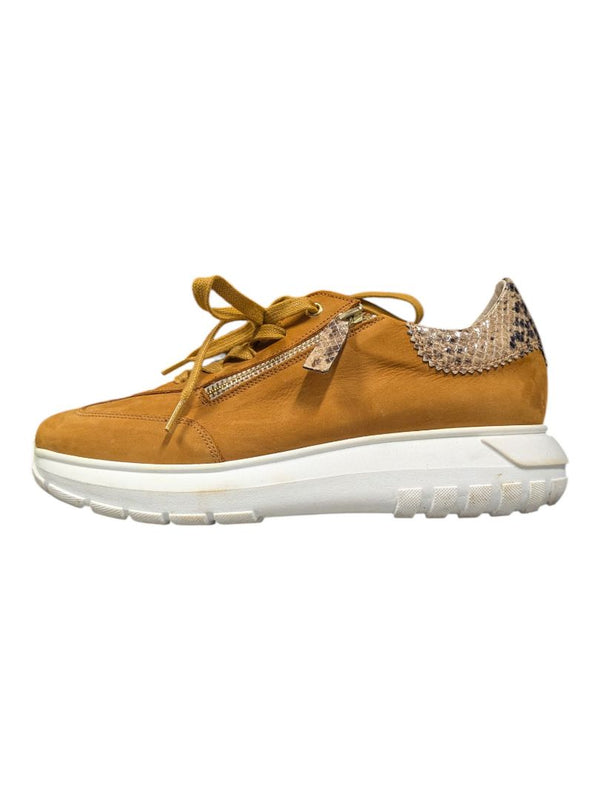 Ron White “Keslie” Suede Sneakers