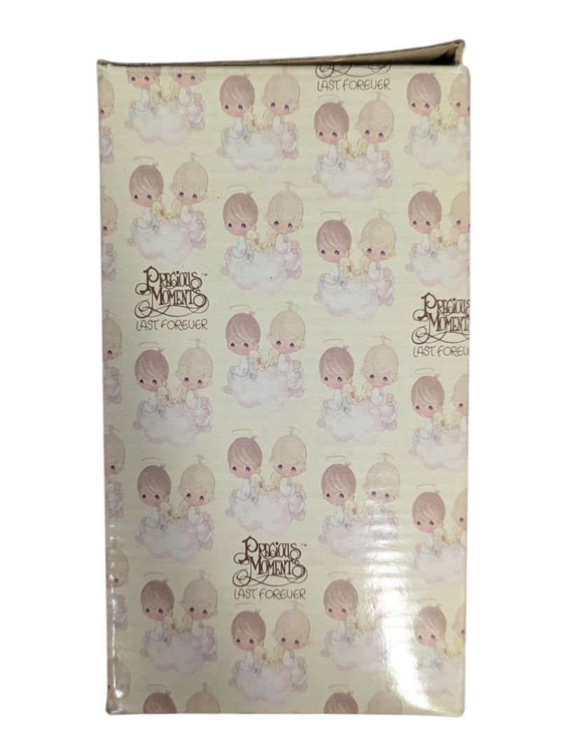 Precious Moments “Love Never Fails” Figurine – Teacher Report Card w/ Box