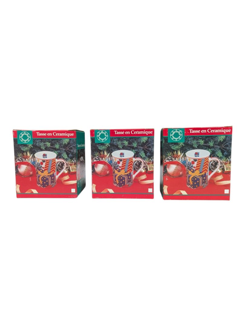 Set of 3 Vintage Christmas Ceramic Mugs in Original Boxes