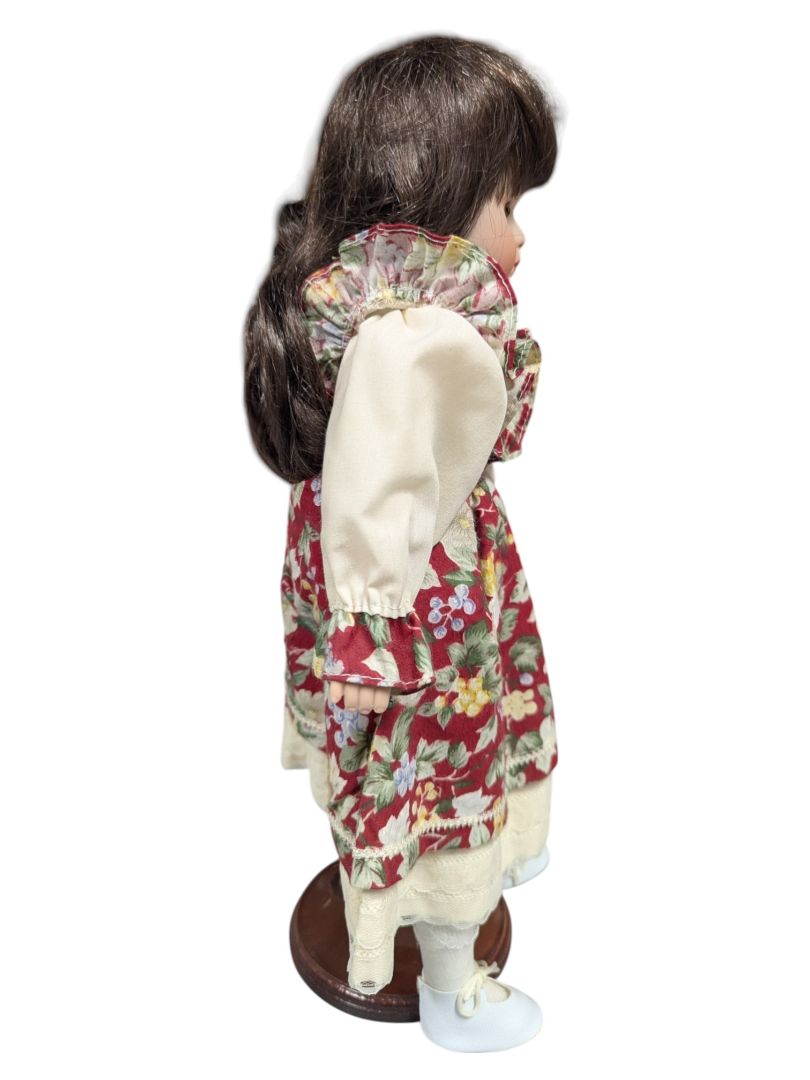 Vanessa Doll Collection “Collector’s Dreams” Porcelain Doll